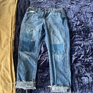 Boyfriend cut jeans